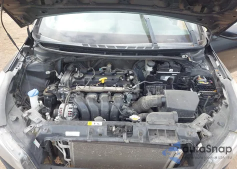 2017 Kia Forte Lx z USA, uszkodzony, nr VIN 3KPFK4A77HE062425